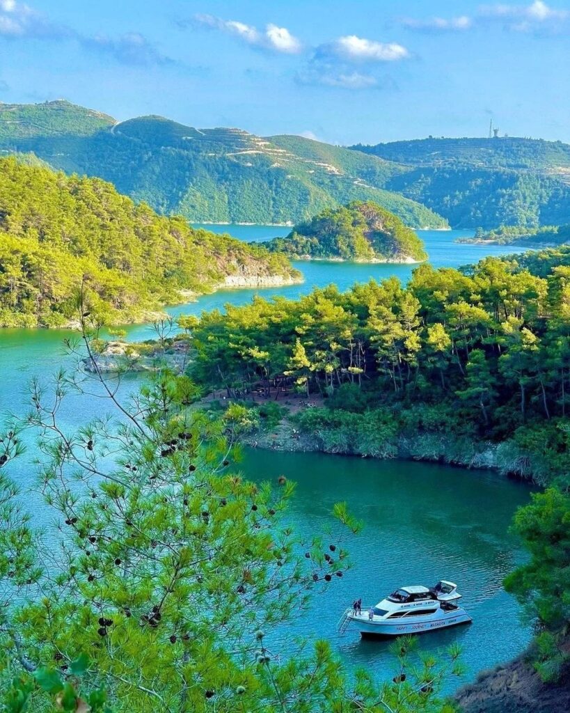 مشقيتا اجمل مناطق سياحية في اللاذقية