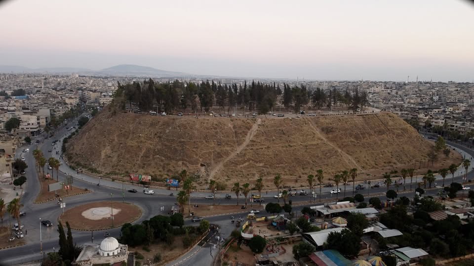 قلعة حماة - اماكن سياحية في حماه