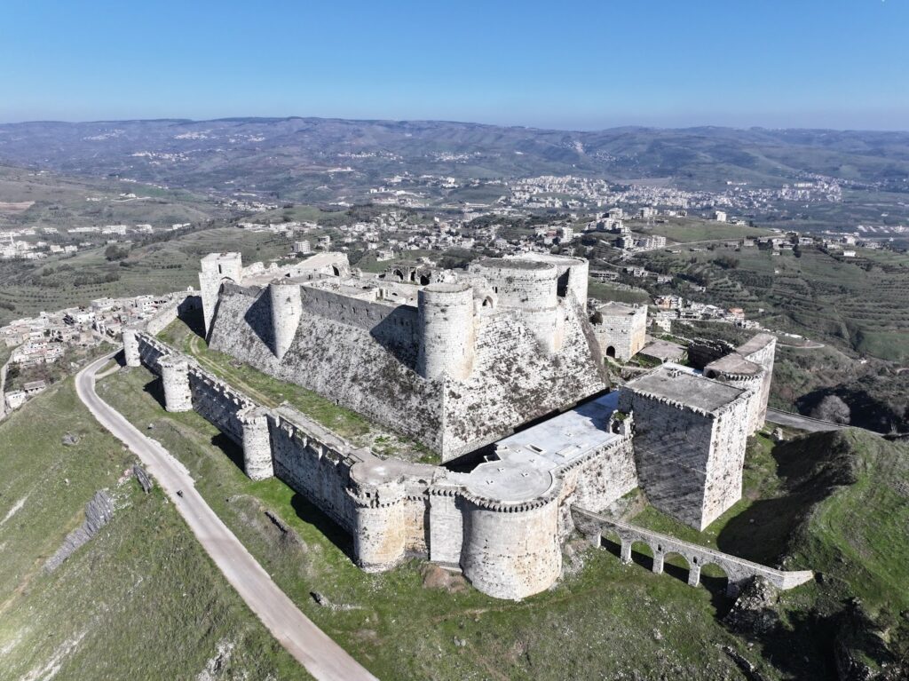 قلعة الحصن سياحة حمص