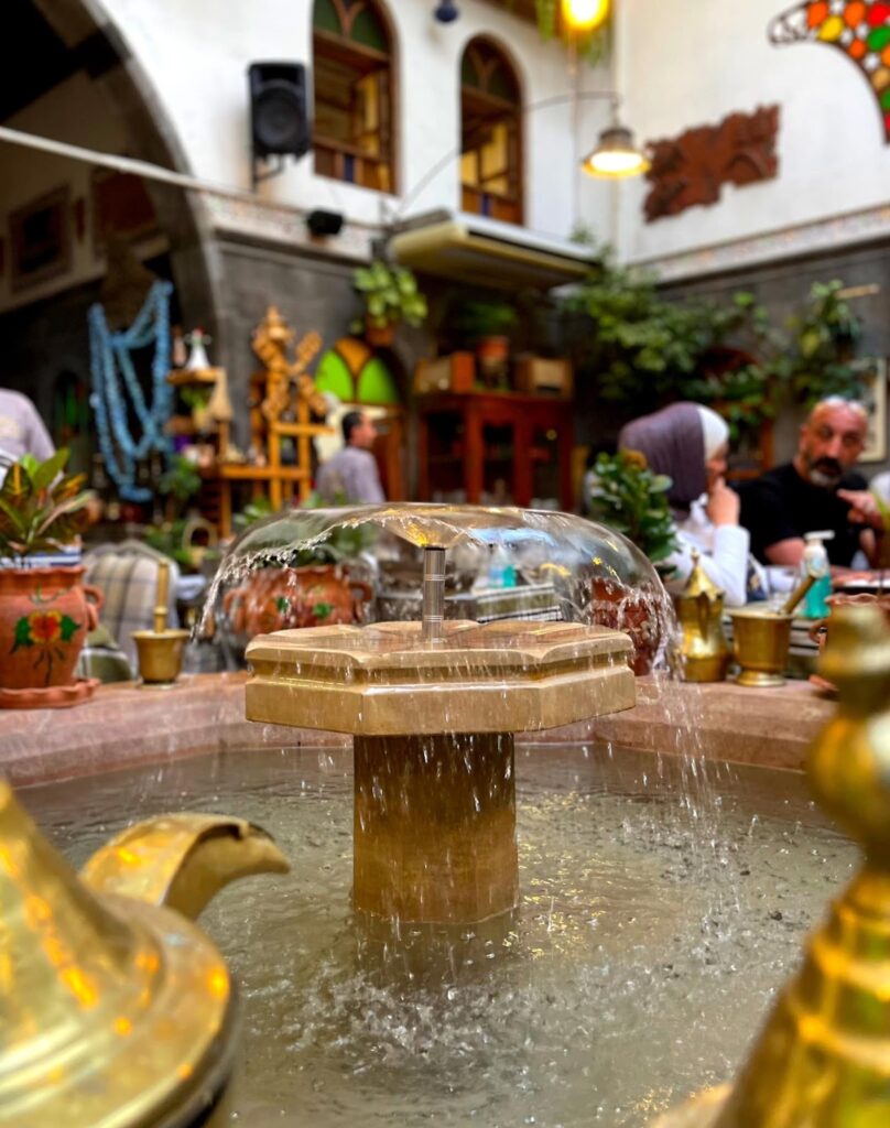 بيت ستي باب توما مقاهي دمشق القديمة